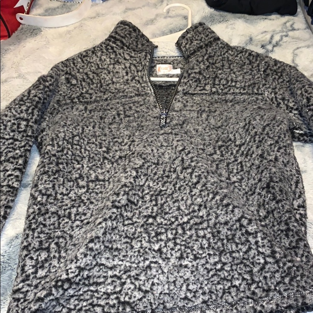 grey and black fuzzy sweater